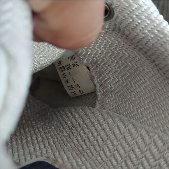 Vintage Y2K Skechers Chunky Platform Mules White Rhinestone Slip-on Sneaker 6 - Picture 13 of 14